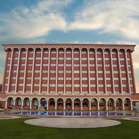 Ramoji Film City- Sitara Luxury Hotel Pedda Ambarpet Eksteriør bilde