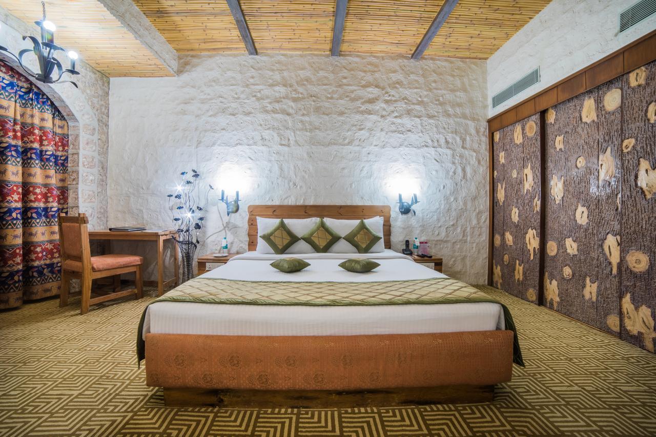 Ramoji Film City- Sitara Luxury Hotel Pedda Ambarpet Eksteriør bilde
